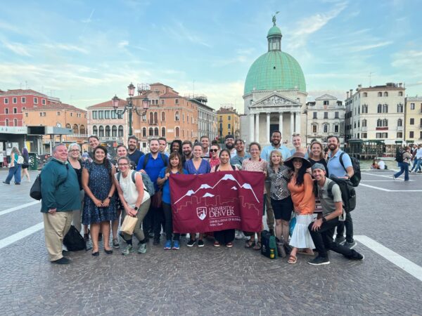 Online MBA Students Connect During Immersion in Italy