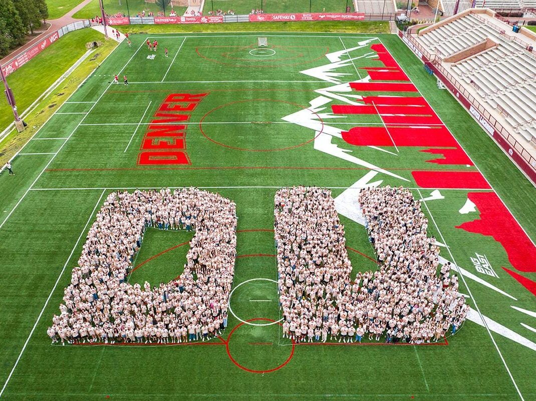 DU, Daniels Welcome New Students to Campus