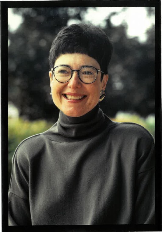 Cindi Fukami headshot