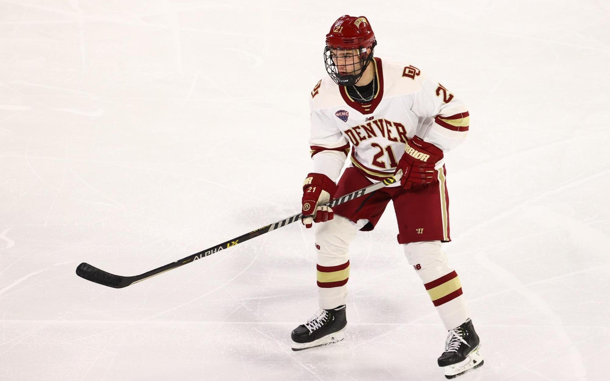 Kent Anderson playing in a hockey game