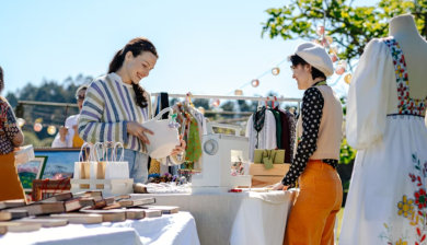 clothes market