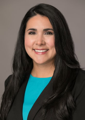 Nicole Lovato headshot