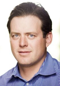 Alex Porter headshot